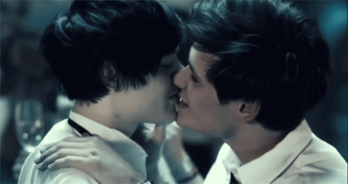 其实lz有很多东欧美骚年动图~快来抱走