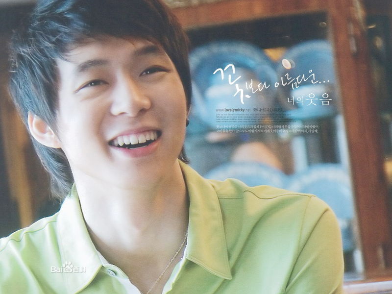 【排行】韩国男团 最新 花美男成员排名TOP30