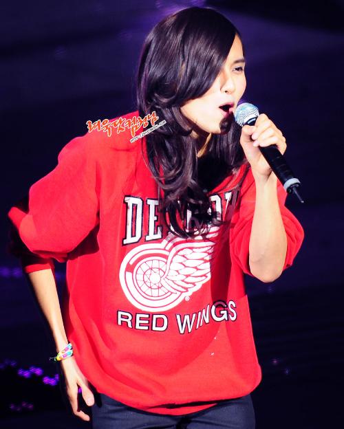 【茔翼】发个Super junior的<em>女装</em>_明星圈_百田