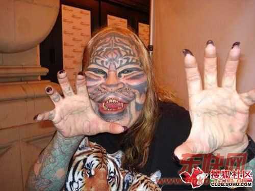 世界上最奇怪的人,胆小者慎入。