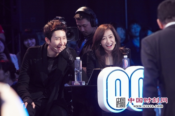 大家有周觅和宋茜的图片吗?越多越好哦!